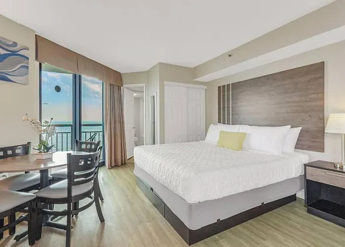 Relaxing Beach Vibes At Our Oceanfront Studio Suite! Pg 726