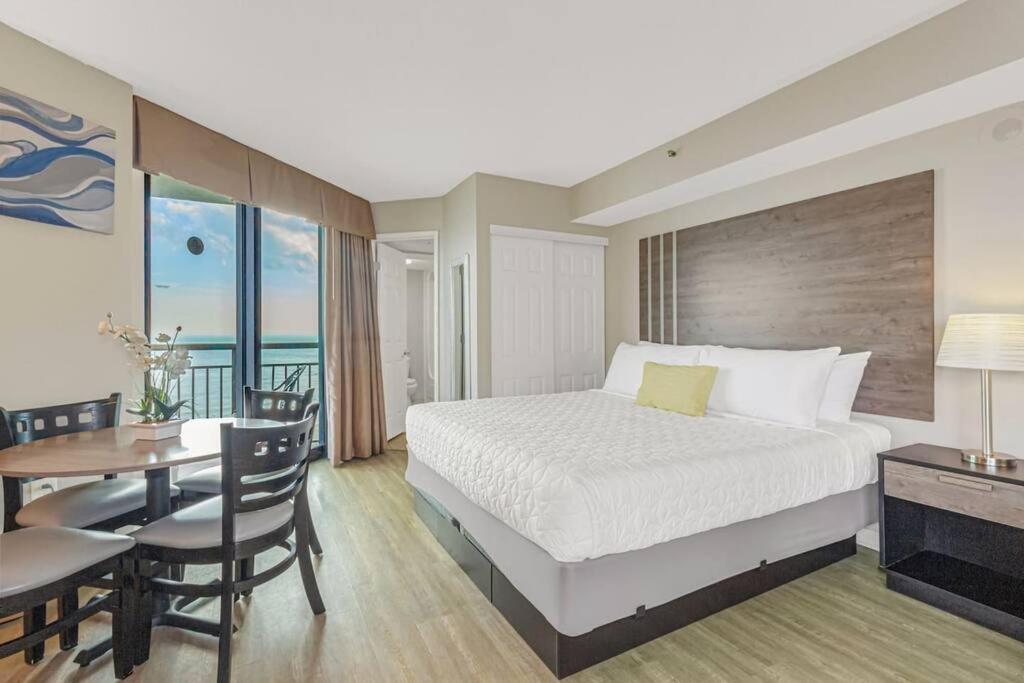 Relaxing Vibes At Our Oceanfront Suite! Pg 726 Appartement
